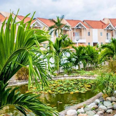 Finest Accommodation Marley Manor Apt # 513 Ground Floor 6 Marley Rd Kgn 6 킹스톤 외부 사진