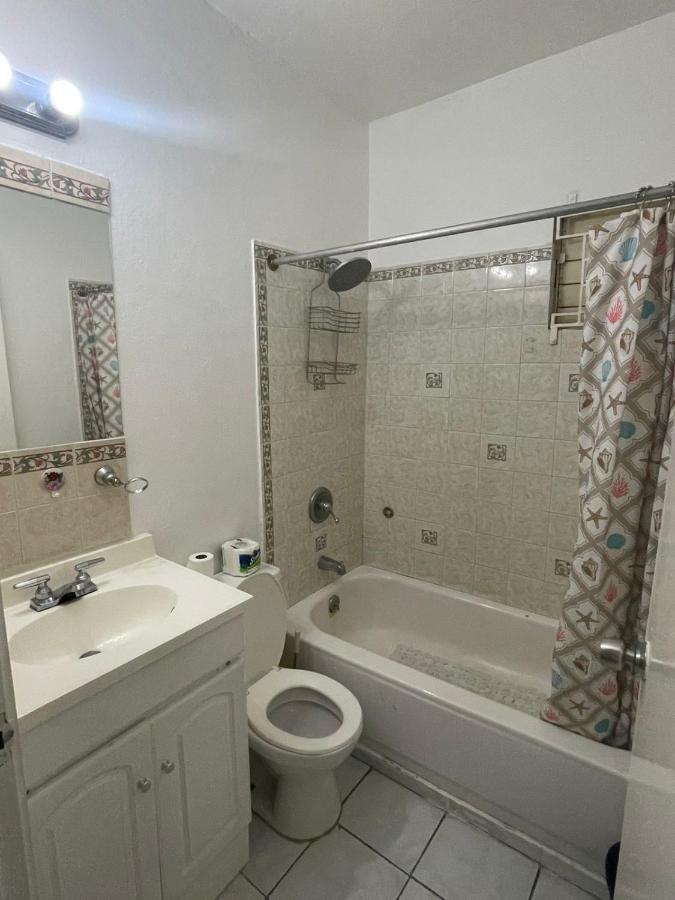 Finest Accommodation Marley Manor Apt # 513 Ground Floor 6 Marley Rd Kgn 6 킹스톤 외부 사진